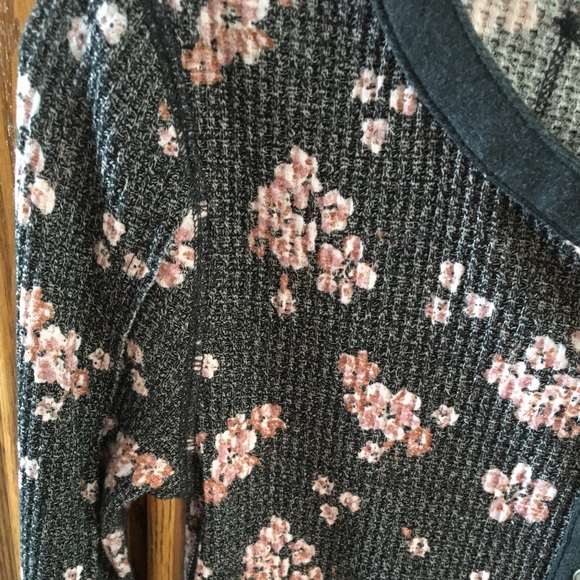 Free People Thermal - Picture 3 of 6